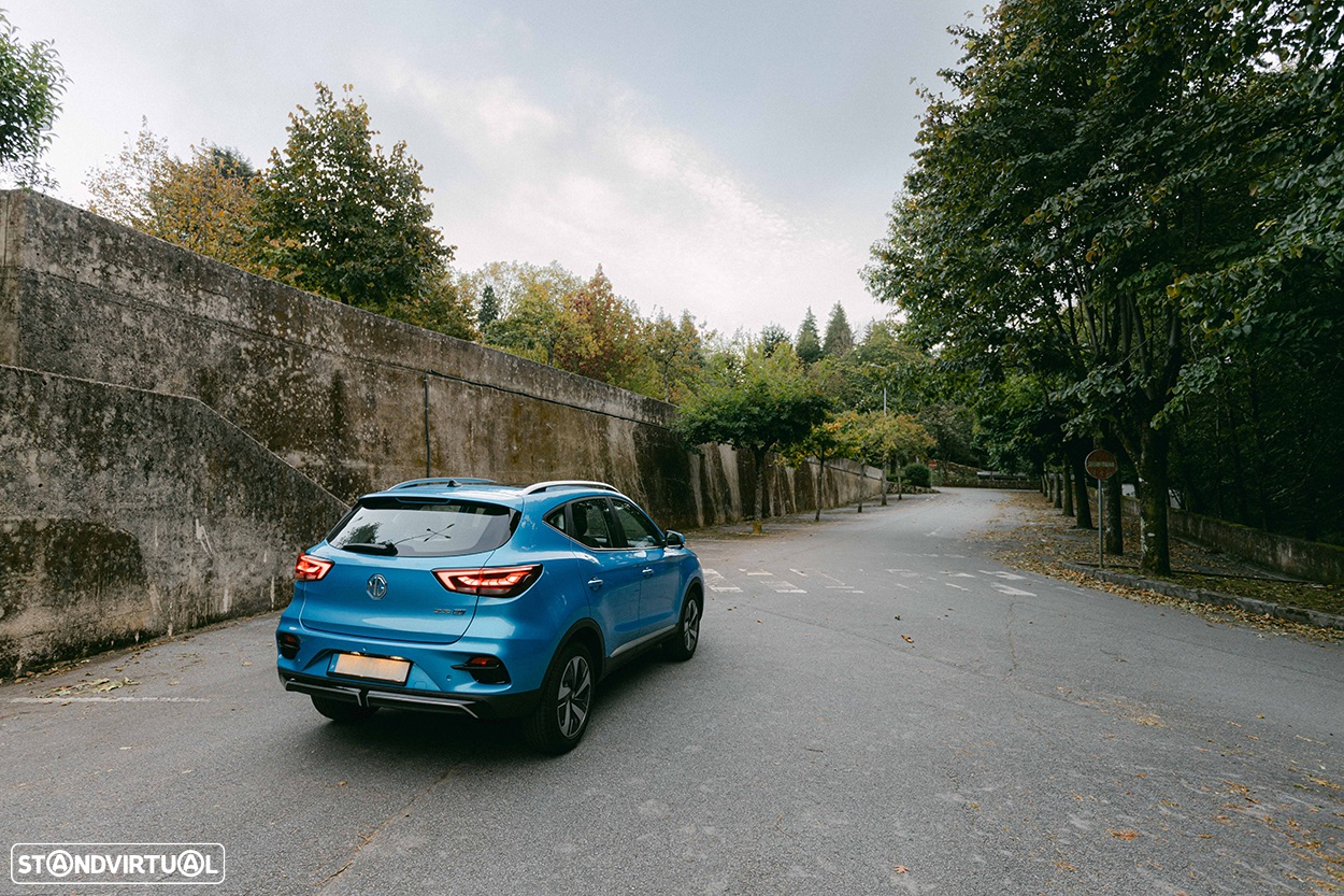 MG ZS EV 72.6 kWh Luxury - 45