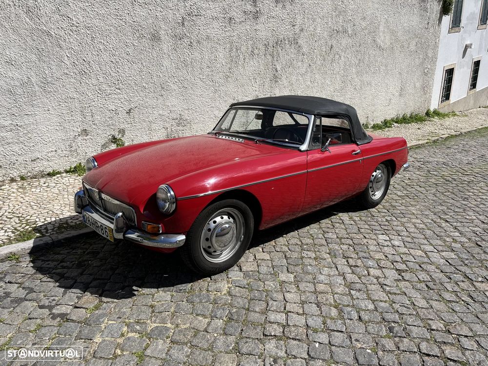 MG MGB - 1