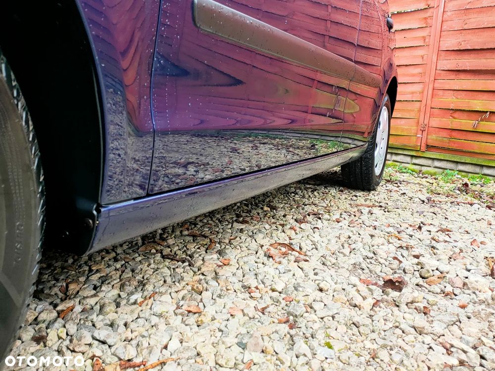 Volkswagen Polo 1.2 - 30