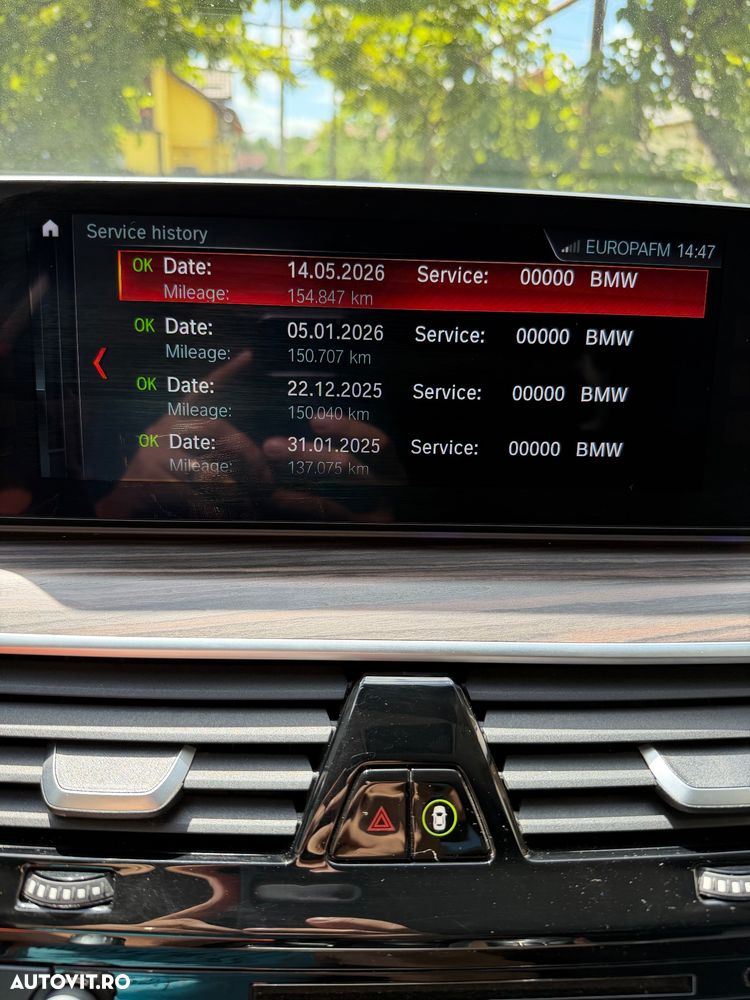 BMW Seria 5 520d xDrive Aut. - 9
