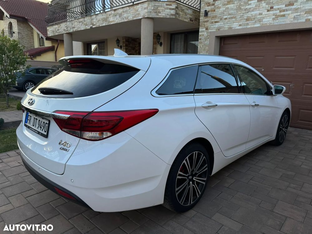 Hyundai i40 Kombi 1.7 CRDi DCT Premium - 5