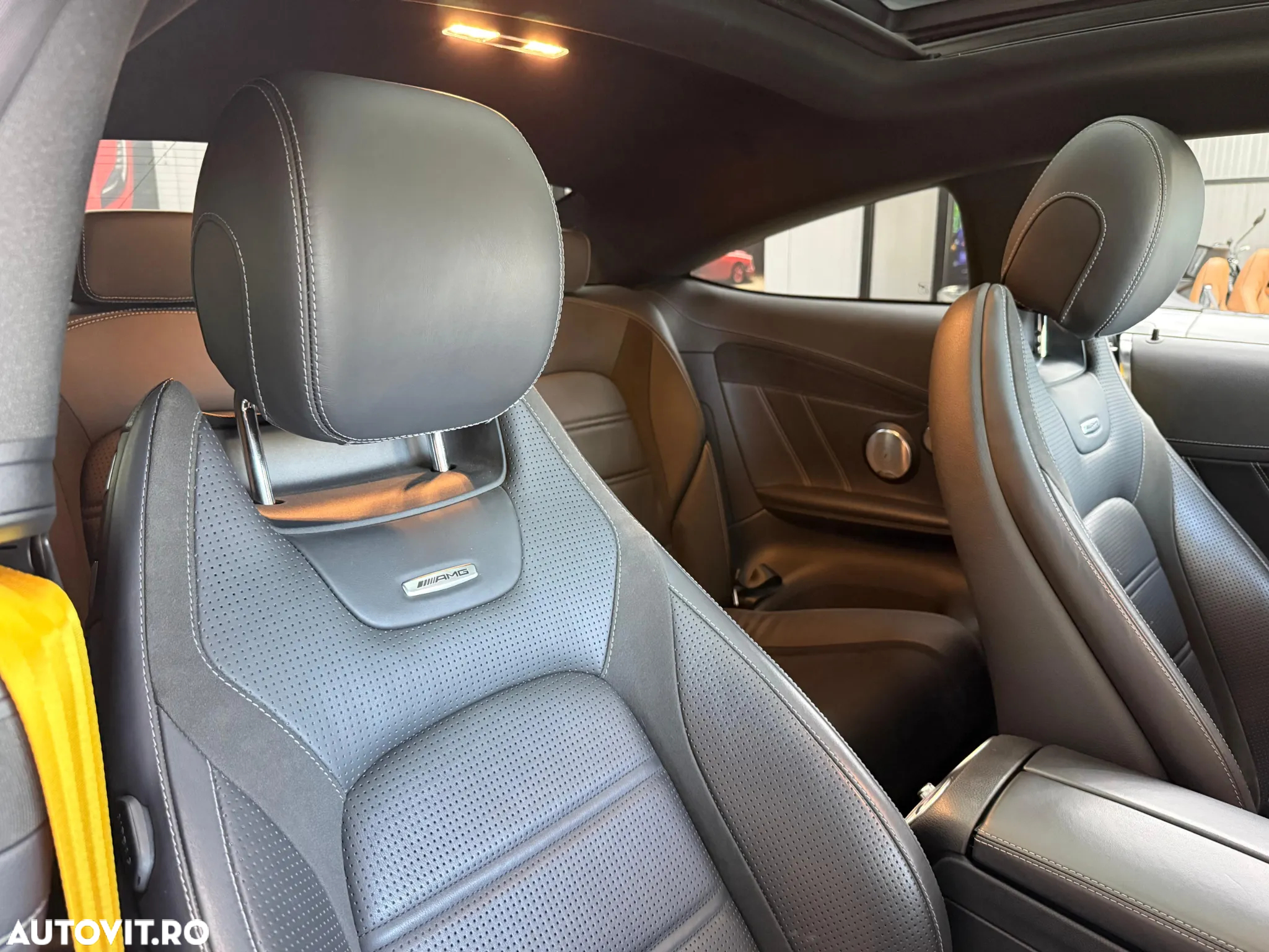 Mercedes-Benz C AMG 63 Coupe AMG Speedshift MCT 9G - 33