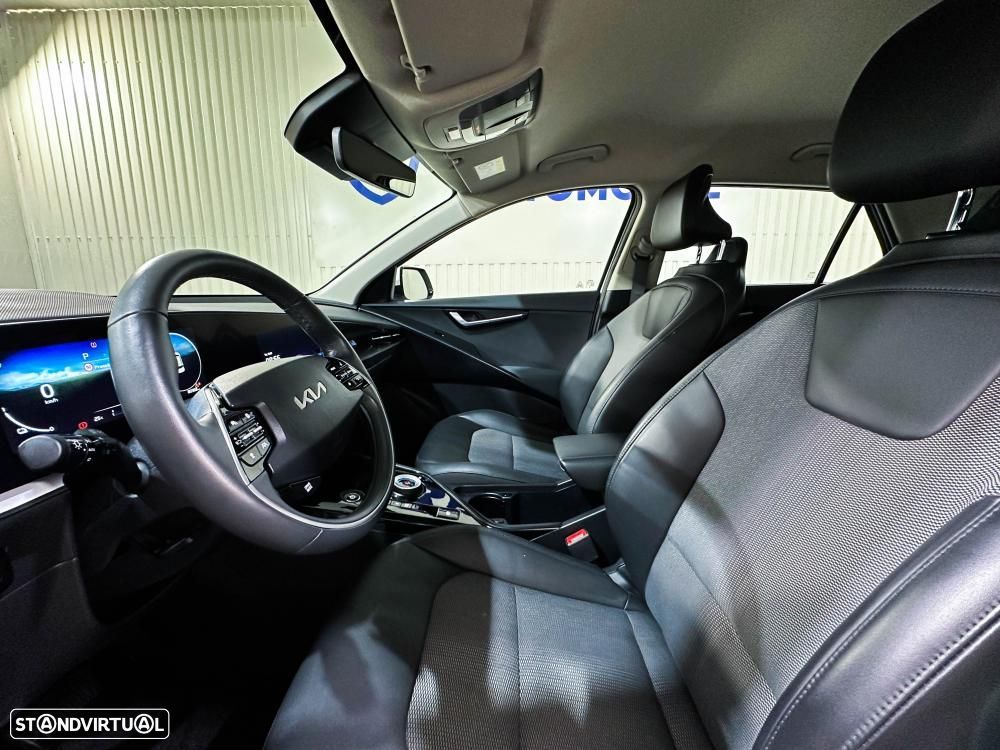 Kia Niro EV 64kWh Drive - 9