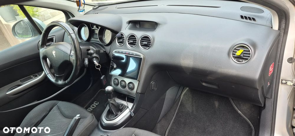 Peugeot 308 1.6 HDi Presence - 16