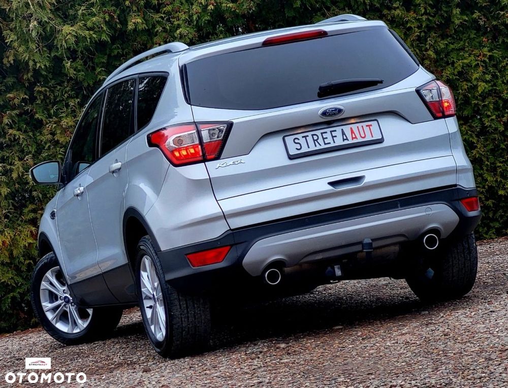 Ford Kuga - 27
