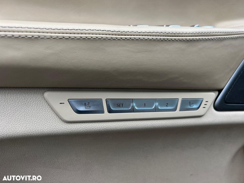 BMW Seria 7 730d xDrive - 16