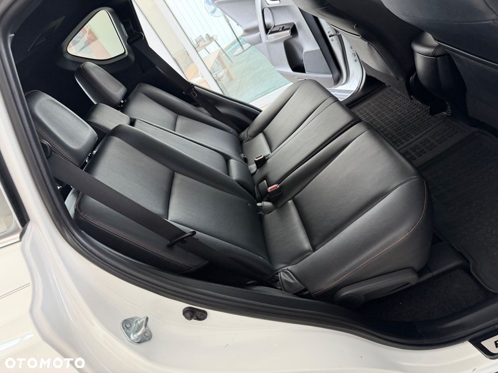 Toyota RAV4 - 32