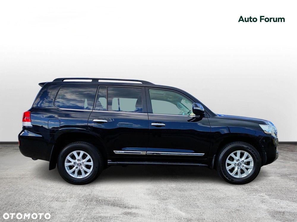 Toyota Land Cruiser - 6
