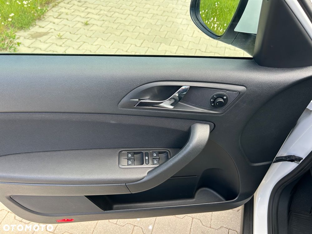Skoda Yeti 1.2 TSI Experience PLUS EDITION - 22