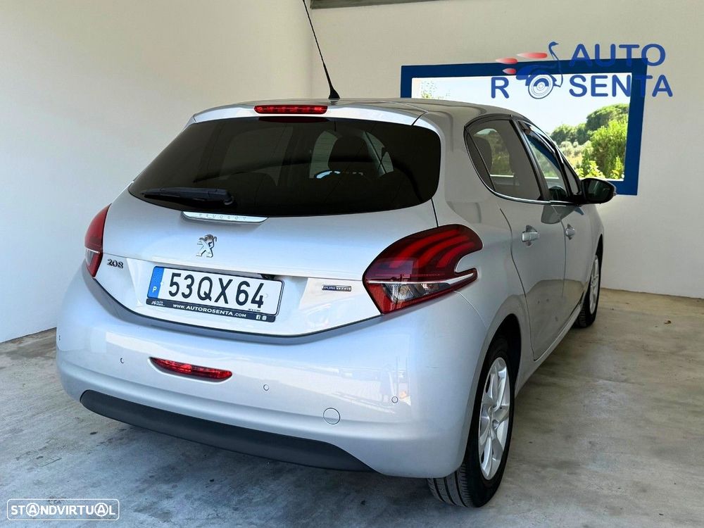 Peugeot 208 1.2 PureTech Allure - 4