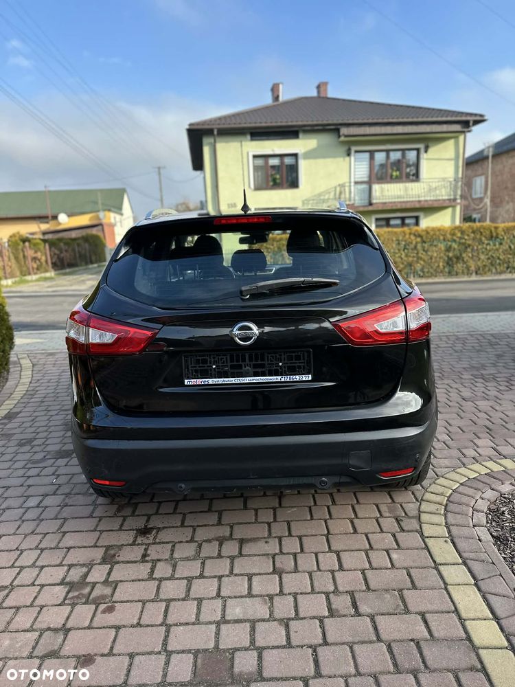 Nissan Qashqai 1.2 DIG-T Visia - 6