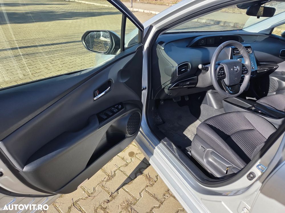 Toyota Prius Hybrid Comfort - 19