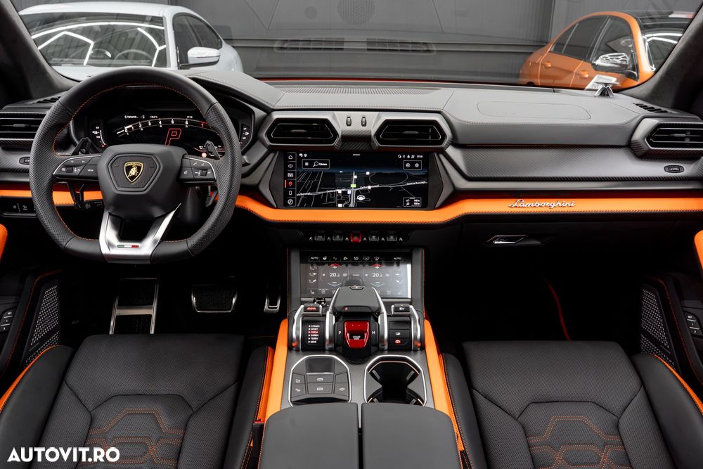 Lamborghini URUS - 9