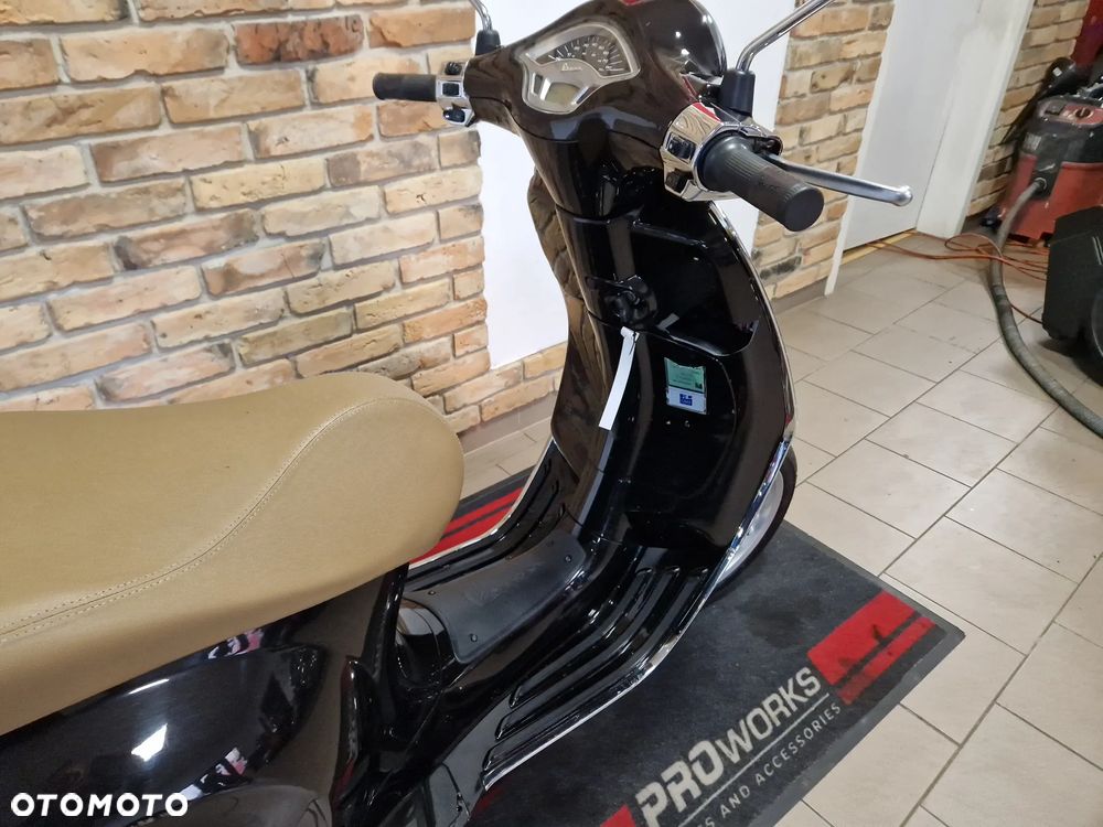 Vespa Primavera - 34