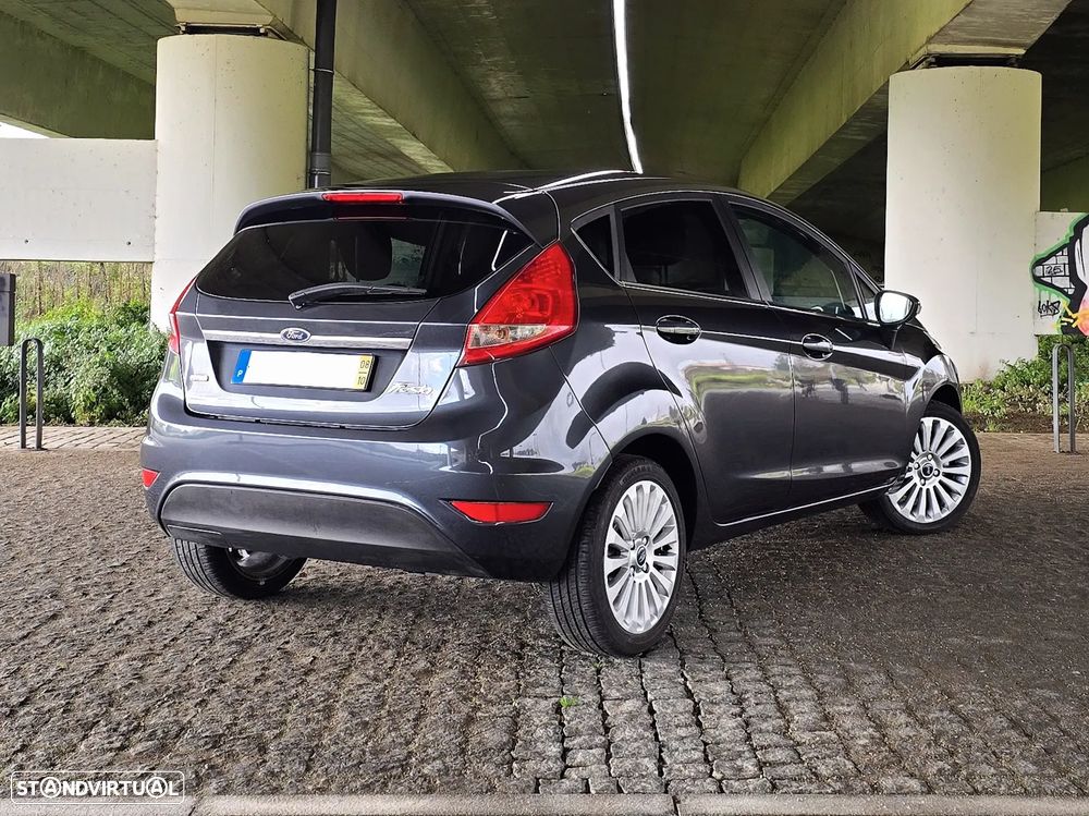 Ford Fiesta 1.4 TDCI Titanium - 4
