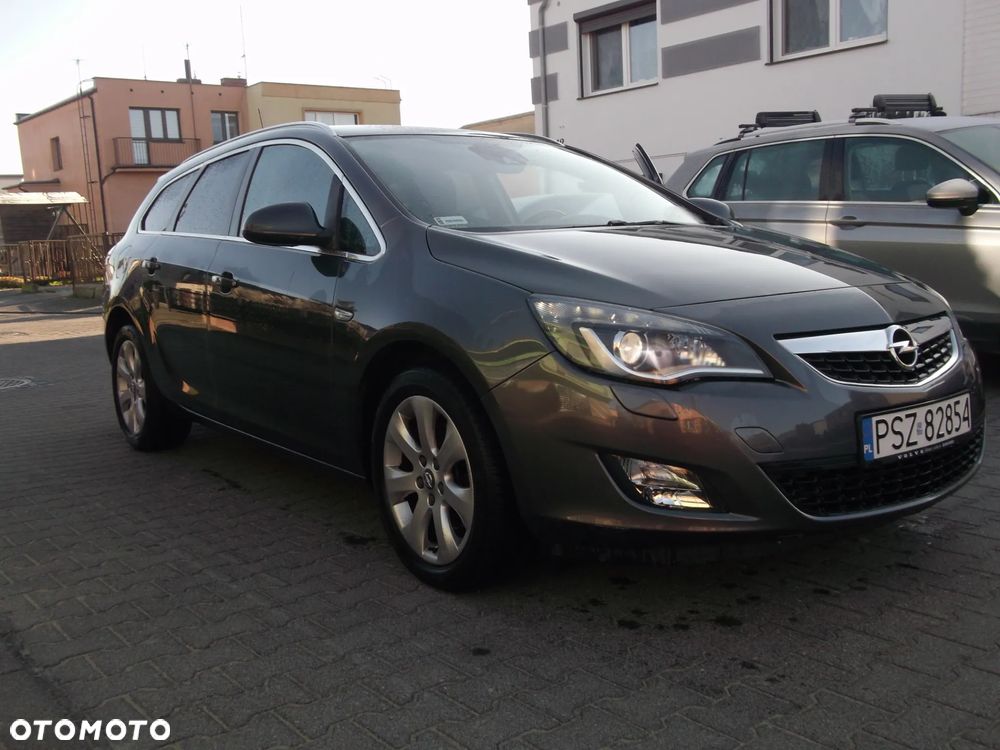 Opel Astra 2.0 CDTI Automatik Exklusiv - 9