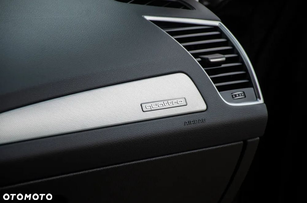 Audi Q5 2.0 TDI Quattro (clean diesel) S tronic - 29