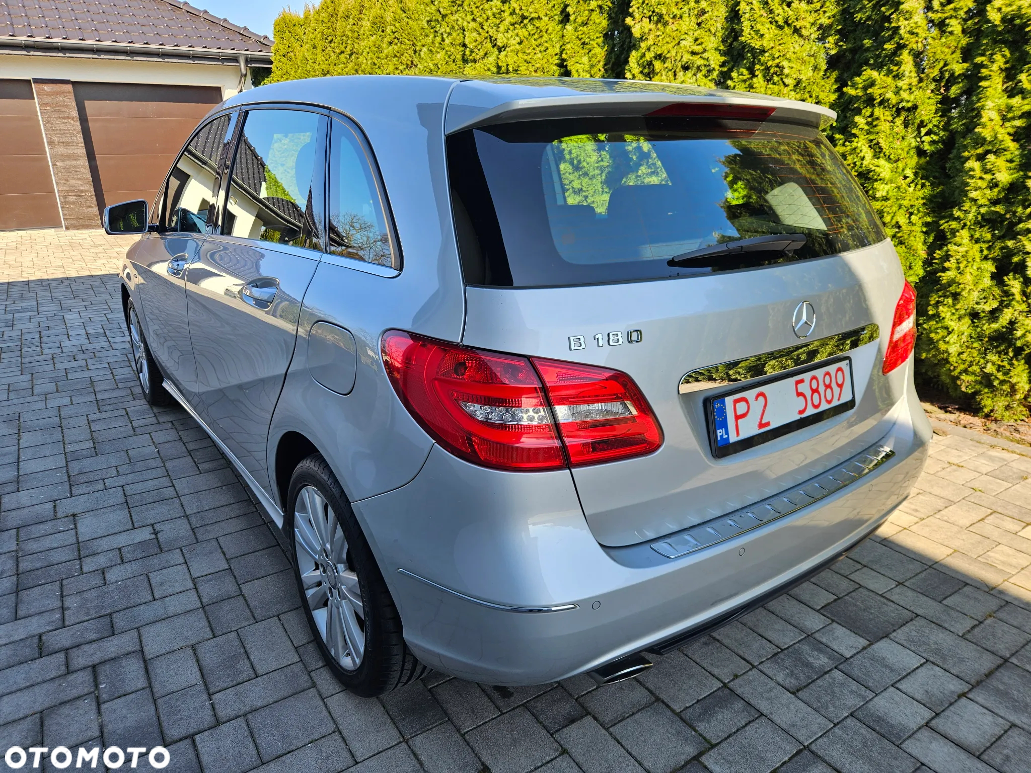Mercedes-Benz Klasa B 180 (BlueEFFICIENCY) - 20
