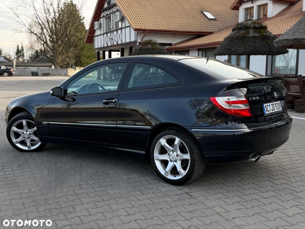 Mercedes-Benz Klasa C - 22