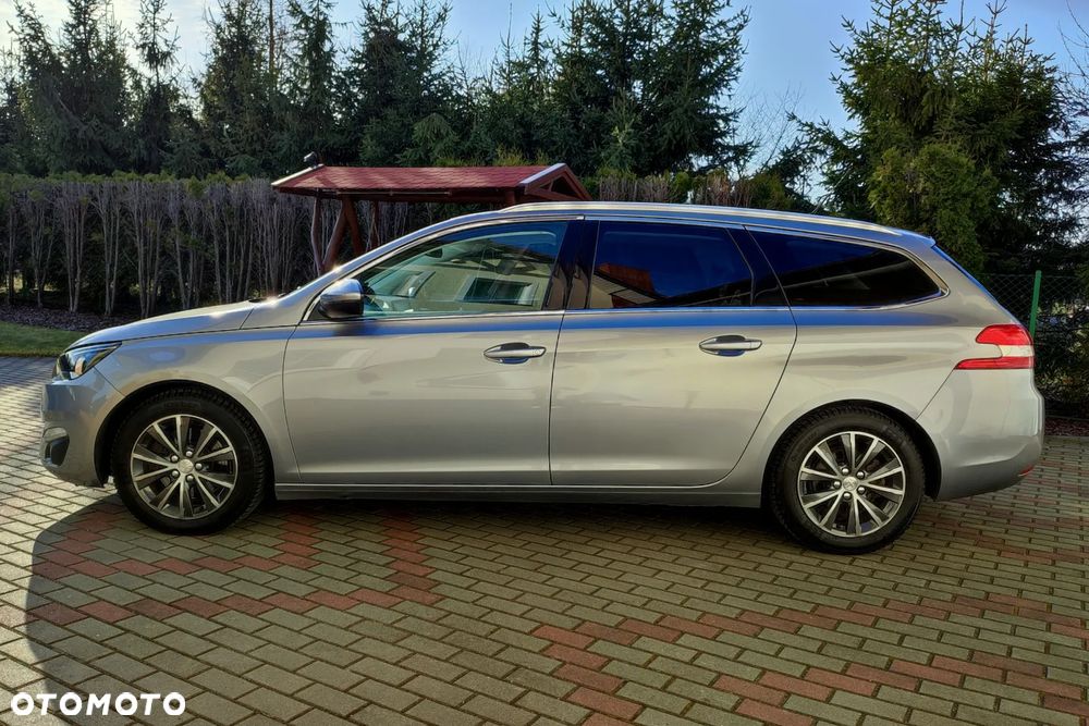 Peugeot 308 155 THP Allure - 30