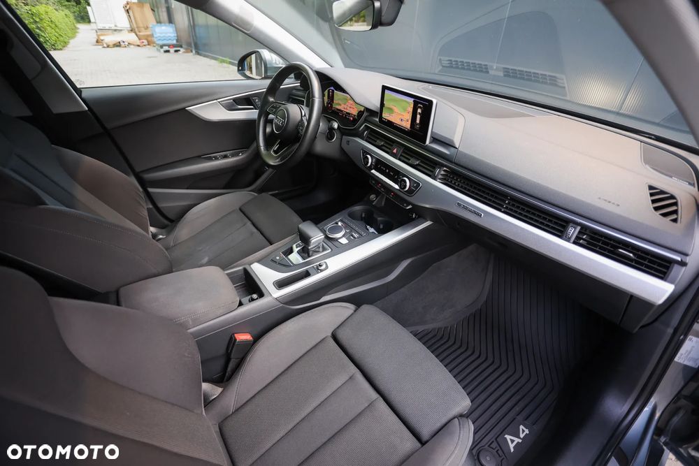 Audi A4 Avant 40 TDI quattro S tronic S line - 28