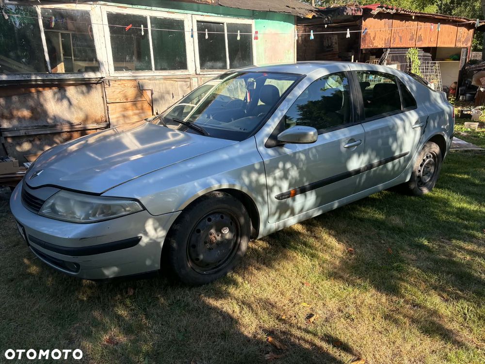 Renault Laguna - 1
