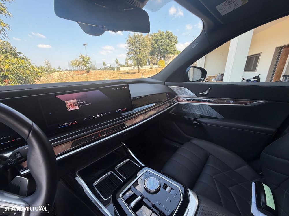 BMW 740 - 9