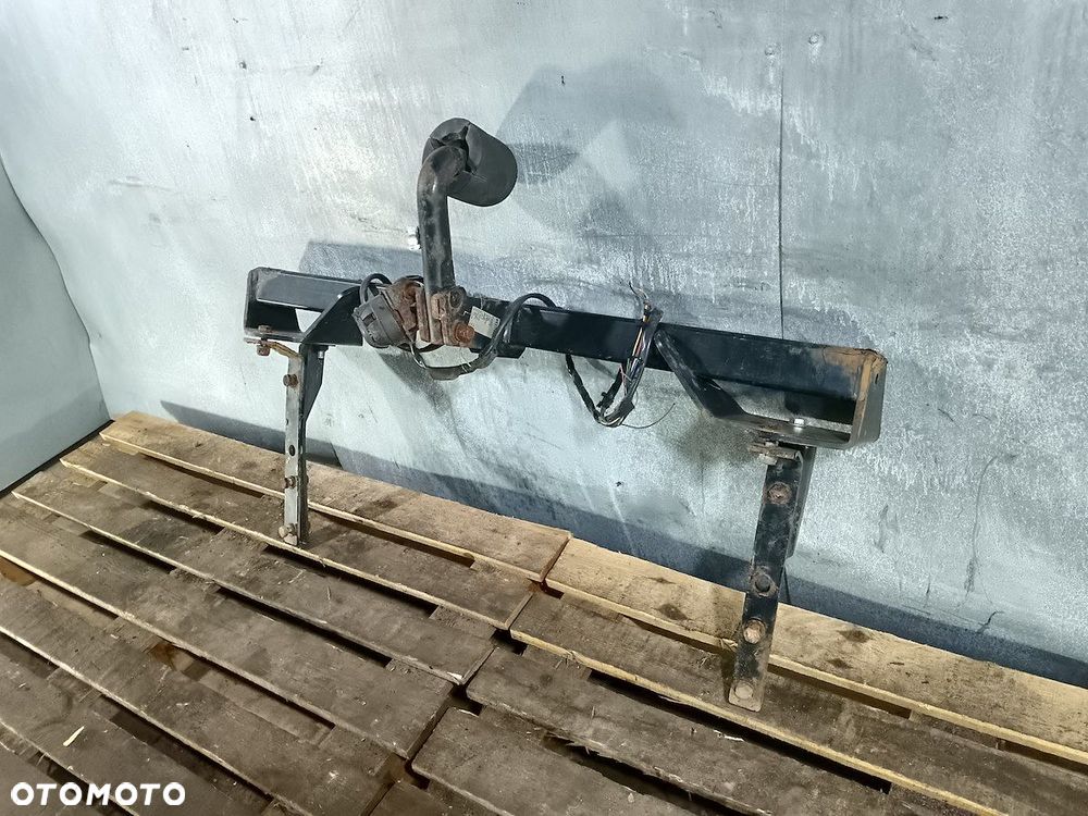 HAK HOLOWNICZY SUBARU OUTBACK - 7