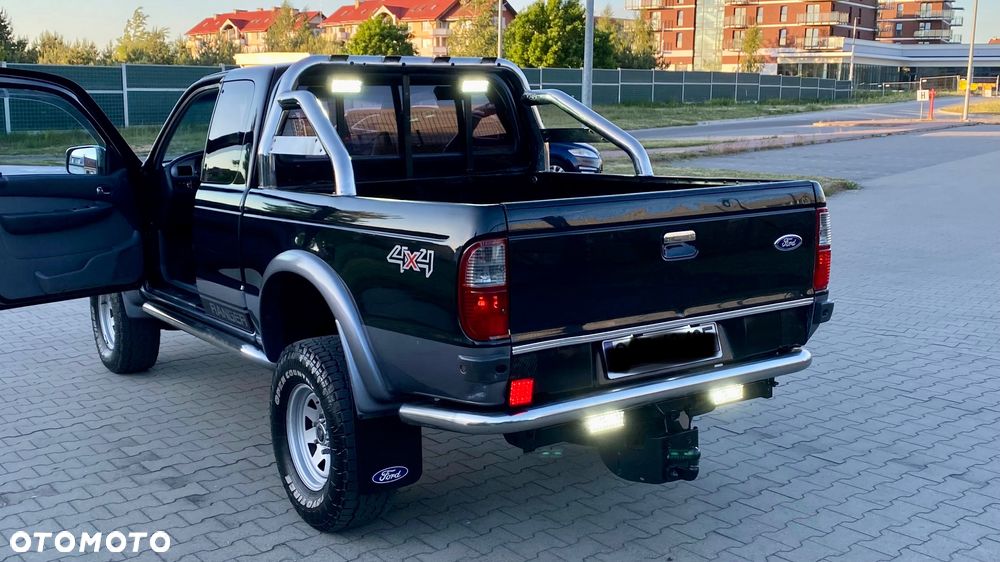 Ford Ranger XLT - 27