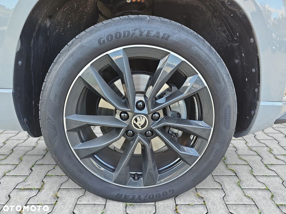 Skoda Karoq 1.5 TSI ACT Sportline DSG - 14