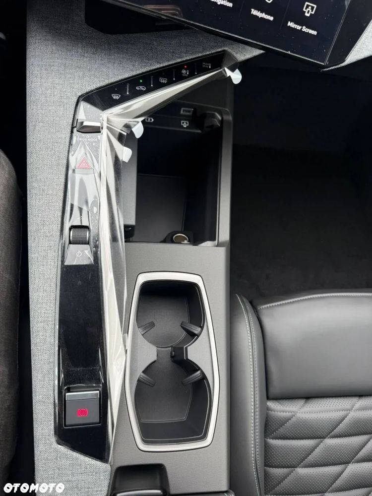 Peugeot 5008 - 23
