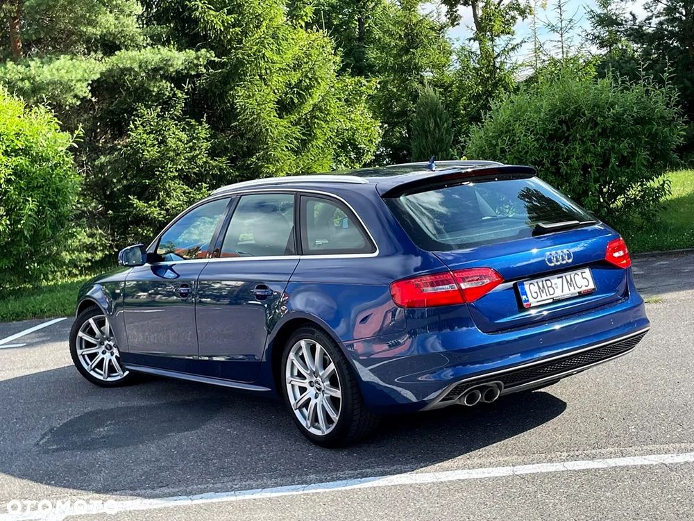 Audi A4 Avant 2.0 TDI DPF clean diesel S line Sportpaket - 4