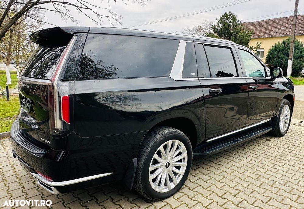 Cadillac Escalade - 5