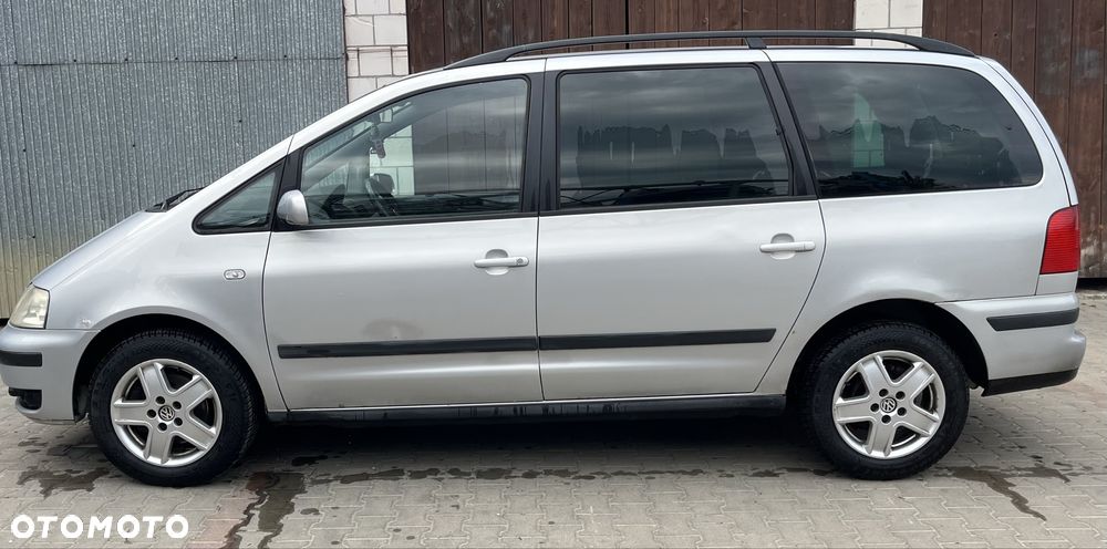 Volkswagen Sharan - 3