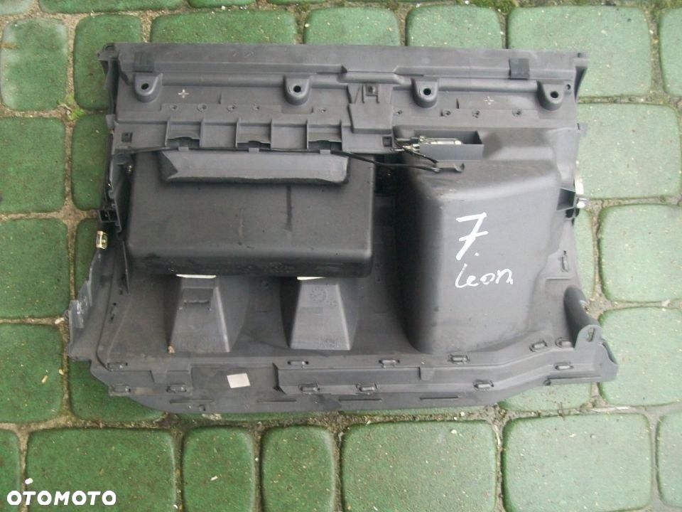 Schowek Psażera leon Toledo II europa - 3