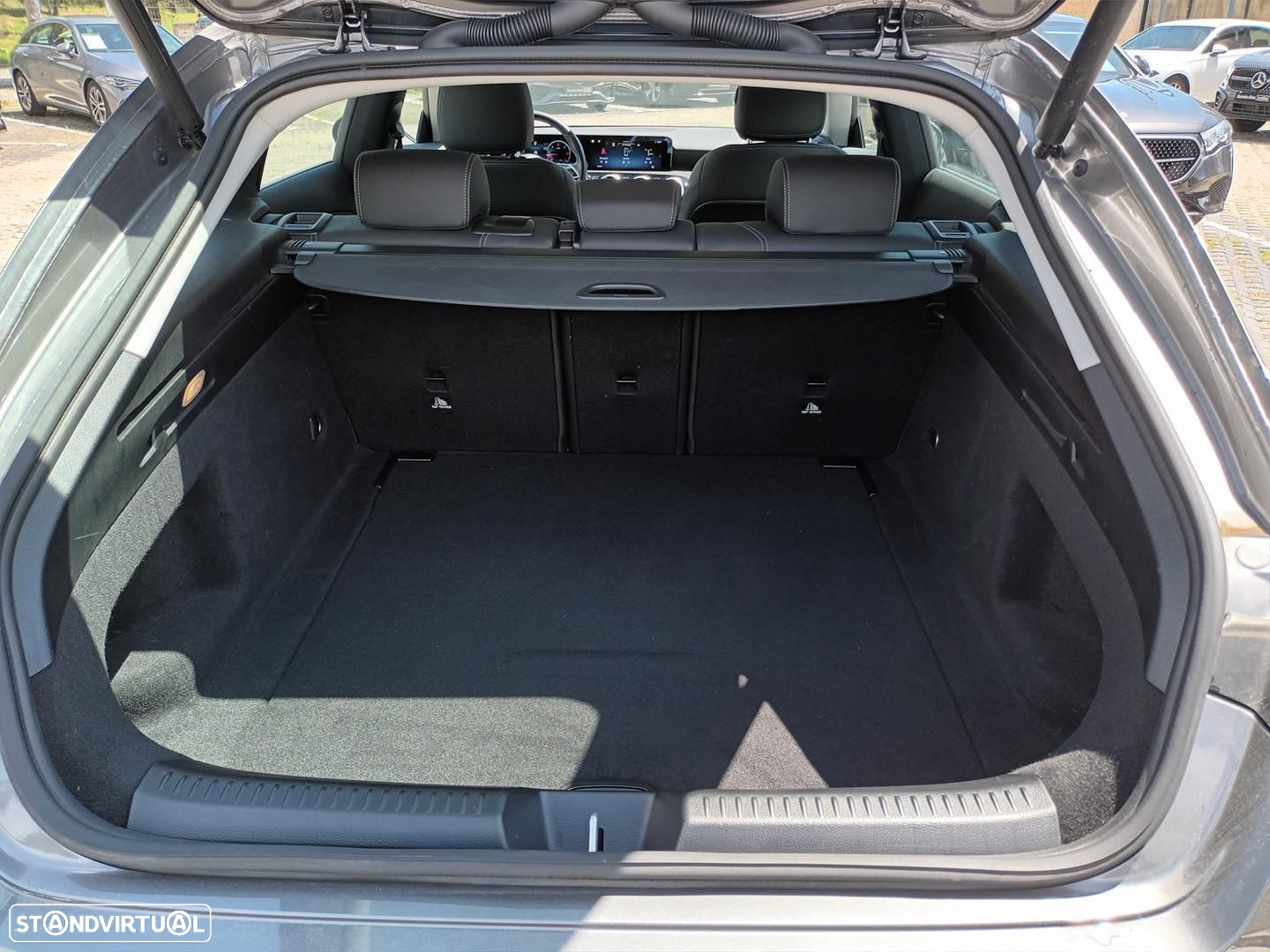 Mercedes-Benz CLA 180 d Shooting Brake Style Plus Aut. - 12