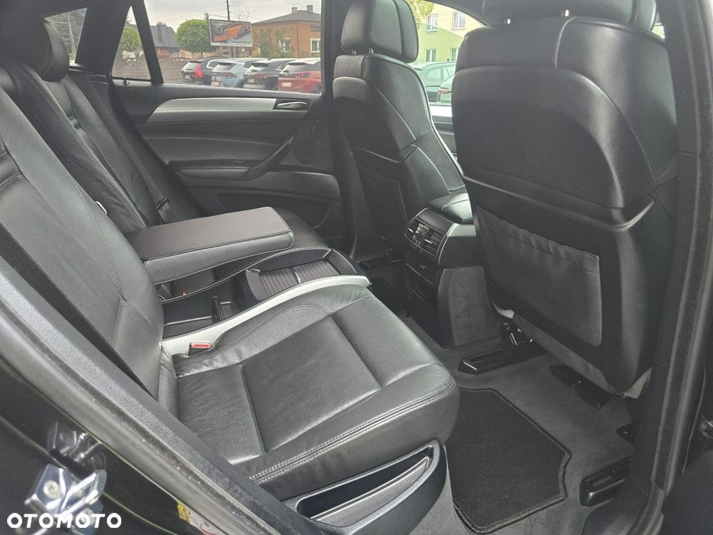 BMW X6 - 14