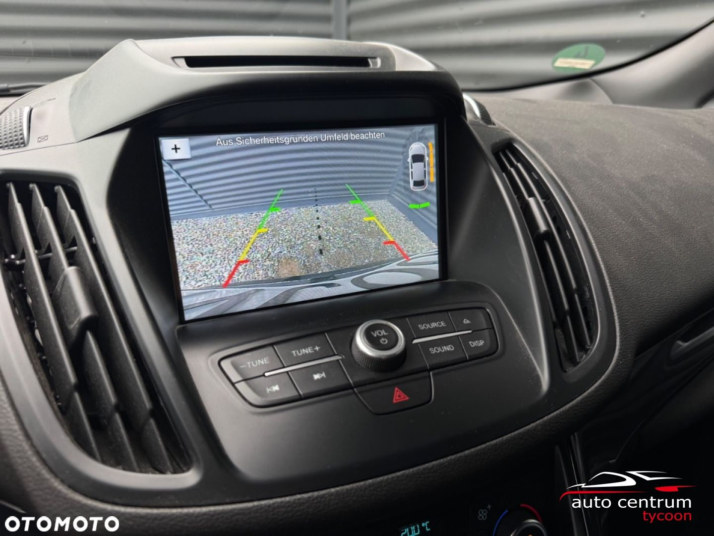 Ford Kuga - 17