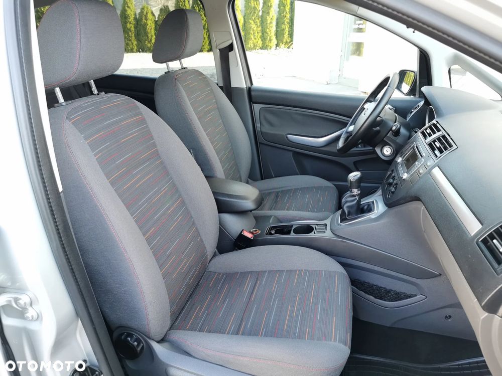 Ford Focus C-Max 1.8 TDCi Ghia - 18