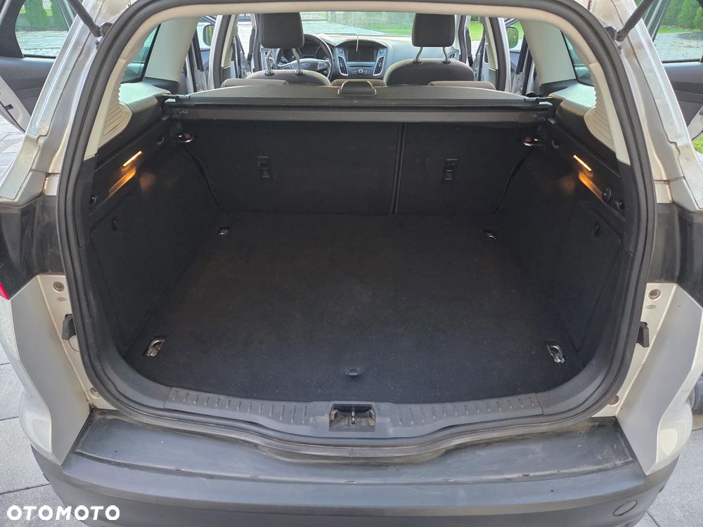Ford Focus 2.0 TDCi Titanium ASS - 10