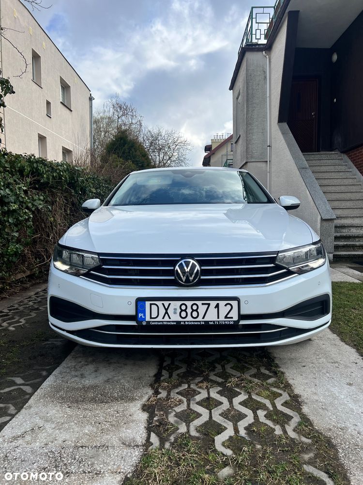 Volkswagen Passat 1.5 TSI EVO Business - 2