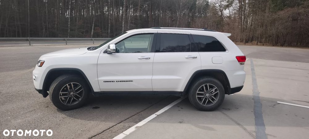 Jeep Grand Cherokee - 3
