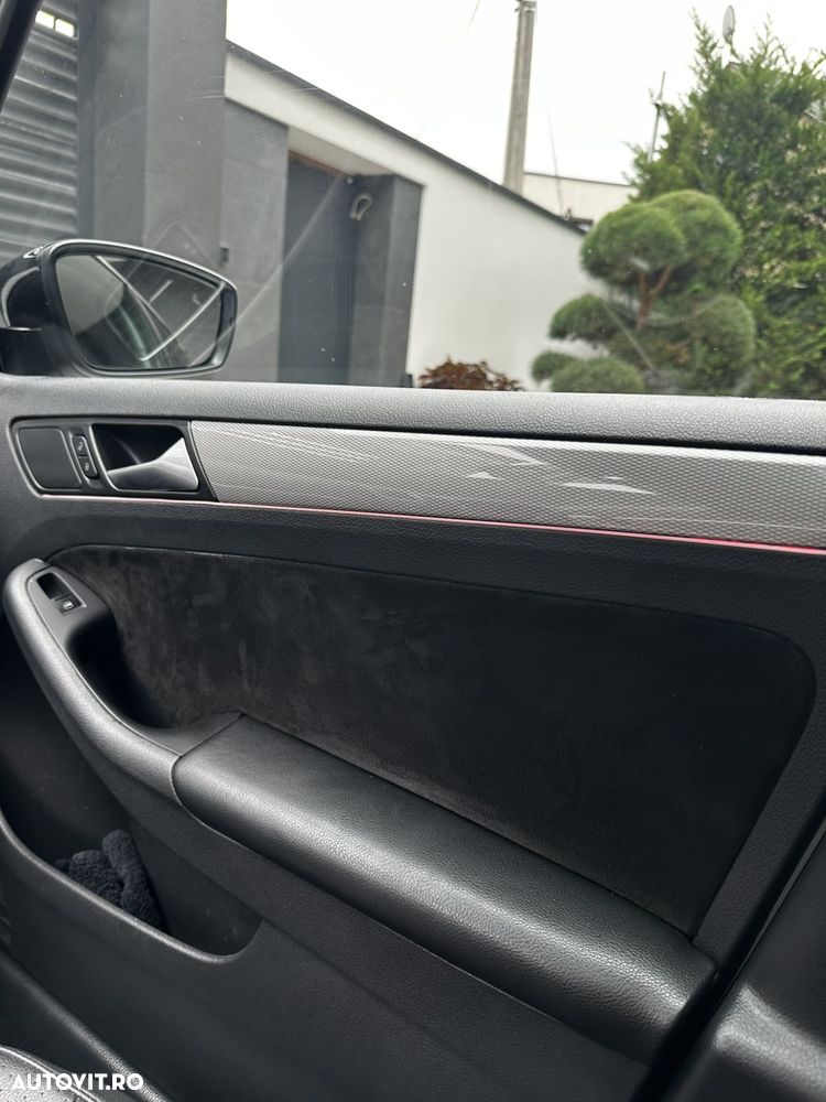 Volkswagen Jetta - 11