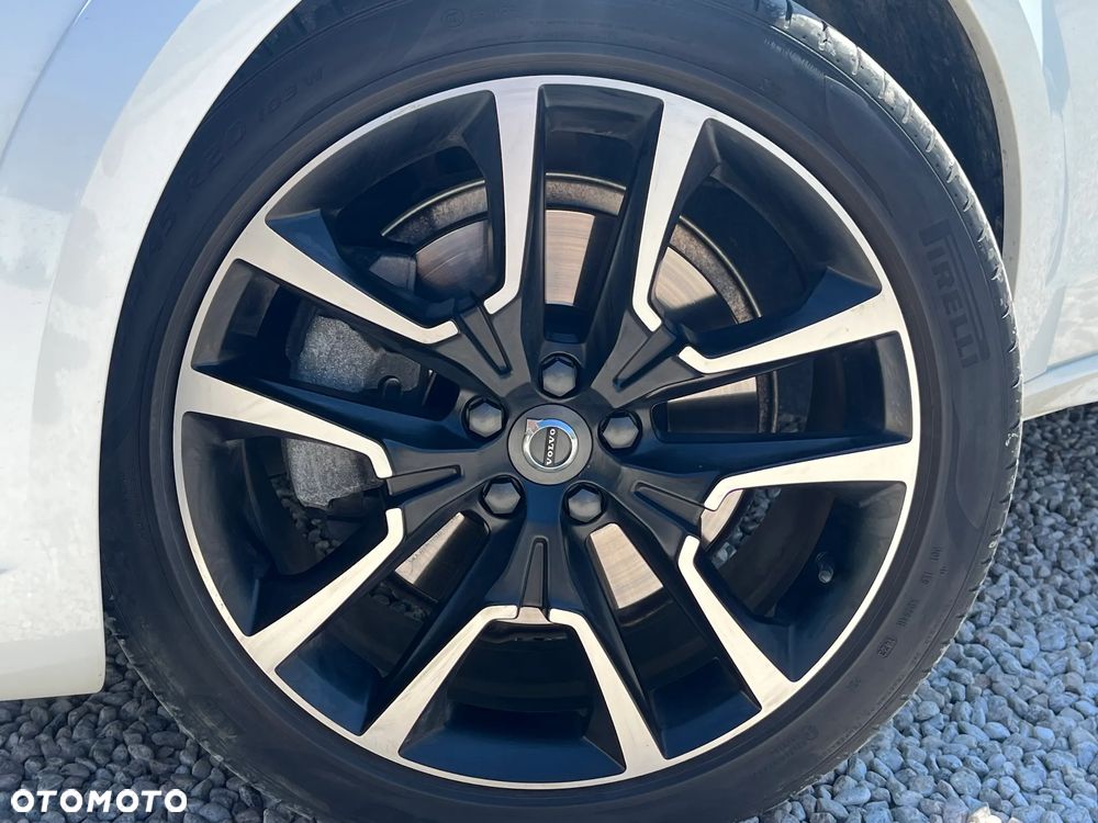 Volvo V90 Cross Country B5 D AWD Ultimate - 5