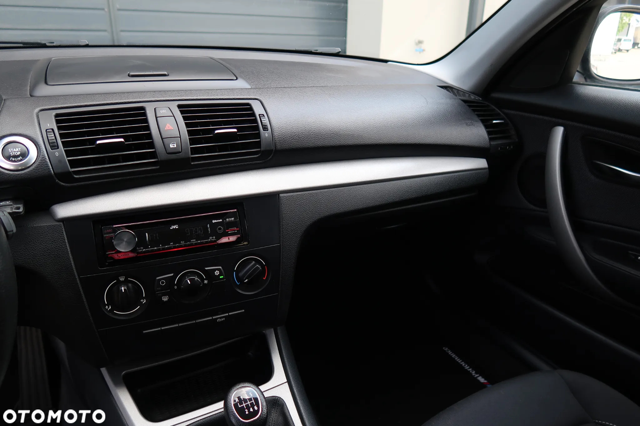 BMW Seria 1 116i - 20