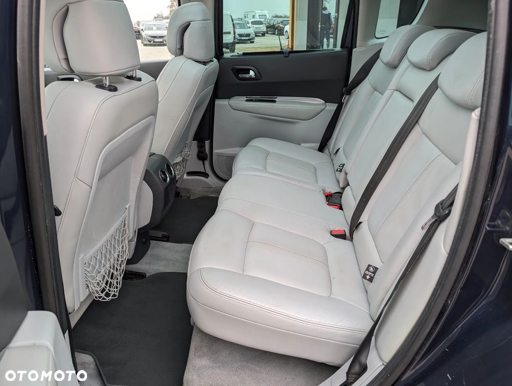 Peugeot 3008 2.0 HDi Premium+ - 36