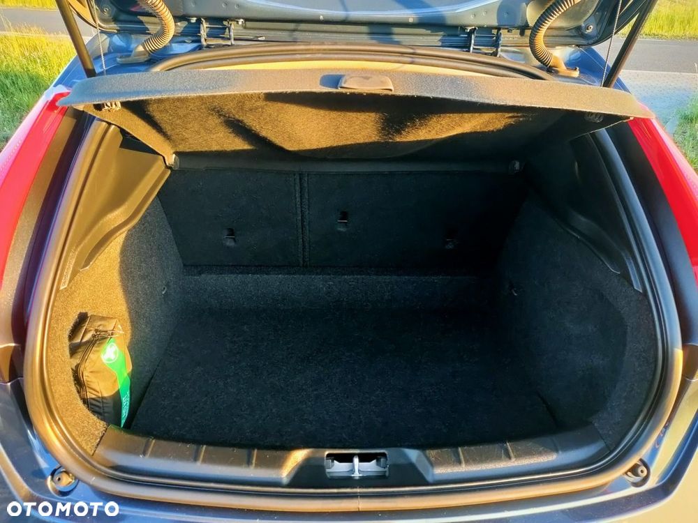 Volvo V40 D2 Drive-E SCR Momentum - 15