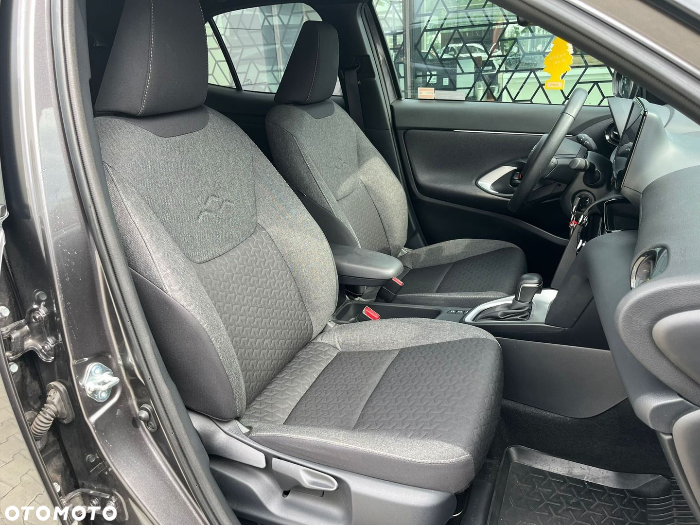 Toyota Yaris Cross Hybrid 1.5 Comfort - 6