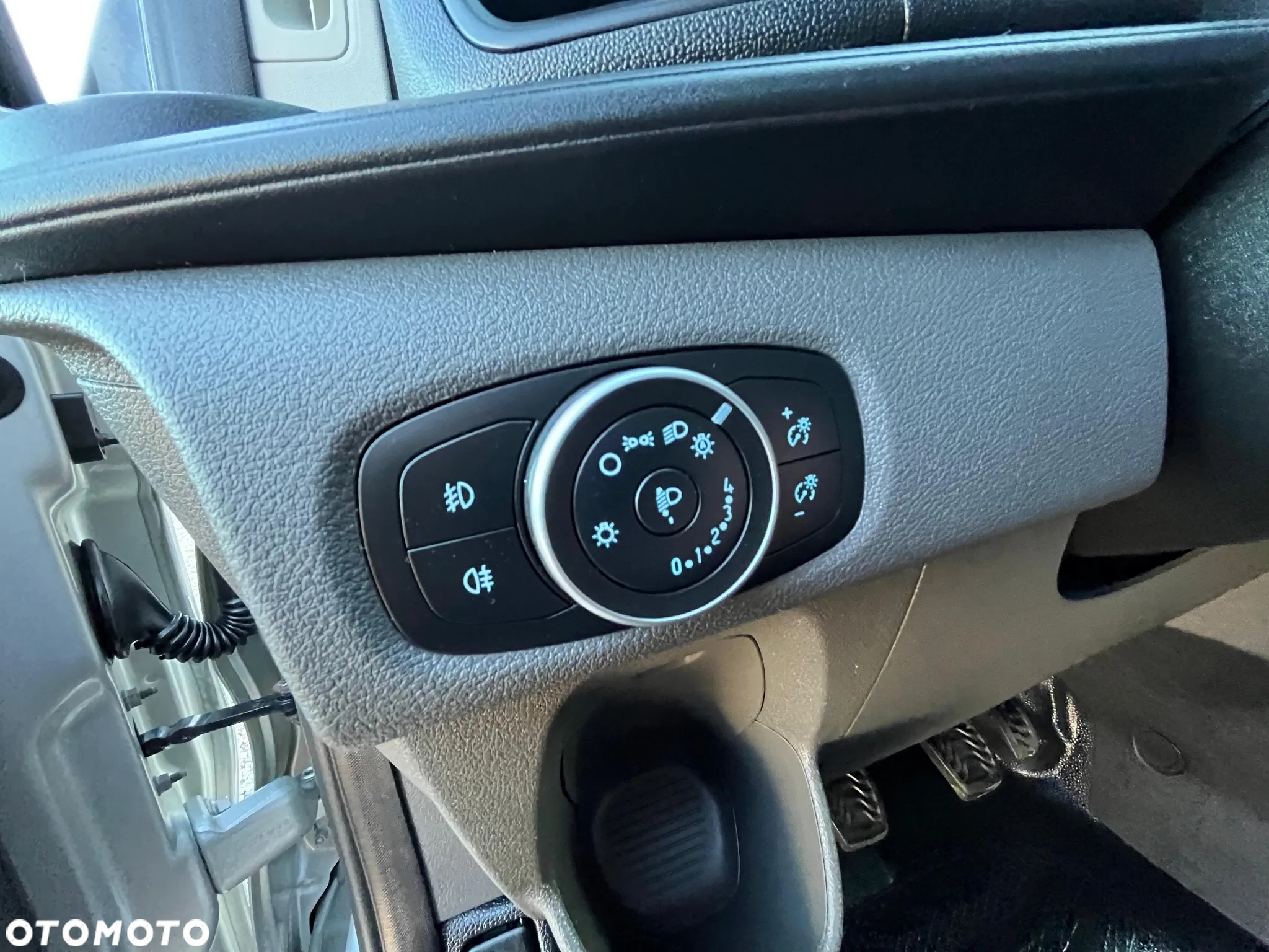 Ford Transit Custom L1H1, 2.0TDCI 105KM, LEDY, Android Auto, Kamera Cofania, Salon Polska, Pierwszy Właściciel, Serwis ASO Ford Do Końca, BEZWYPADKOWY, FV 23%, Bardzo Zadbany ! - 37