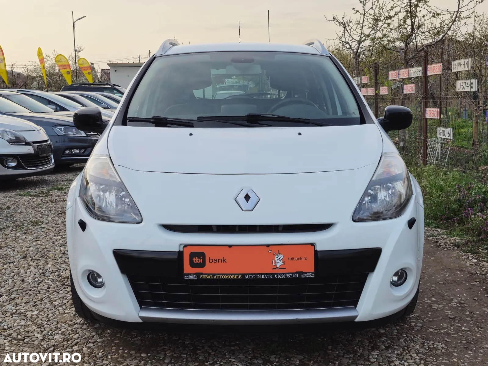 Renault Clio - 2